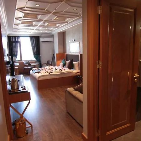 Sefa-i Huerrem House 2*